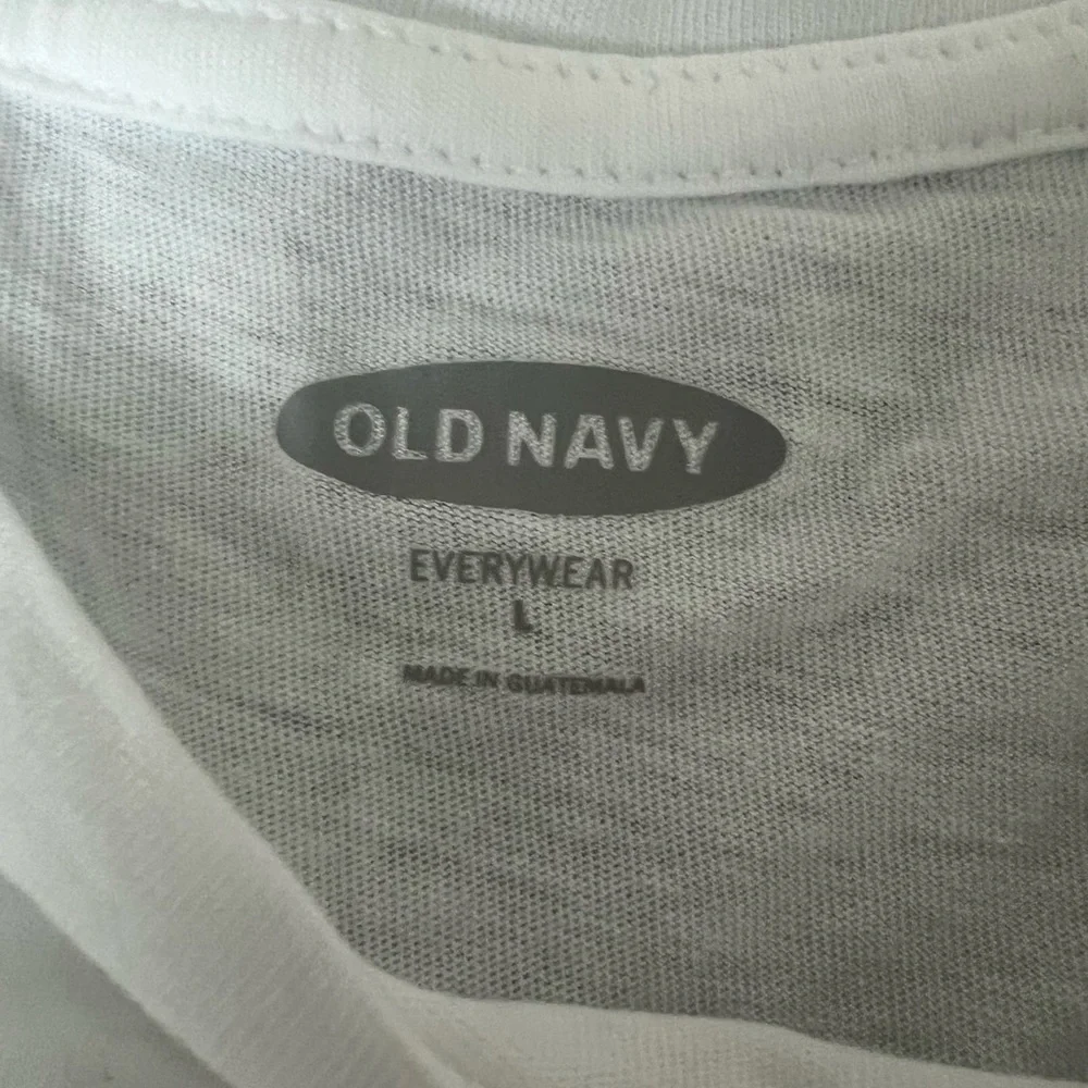 Old Navy White Graphic Tee - “Coffee Is A Must” Woman’s L 100% Cotton - Picture 3 of 5